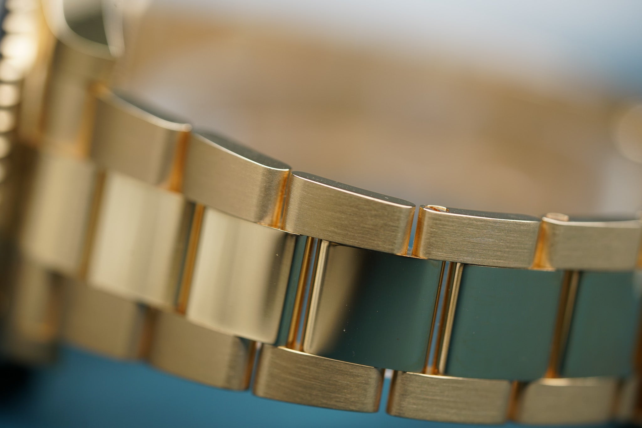 Submariner Date Black Bezel Yellow Gold