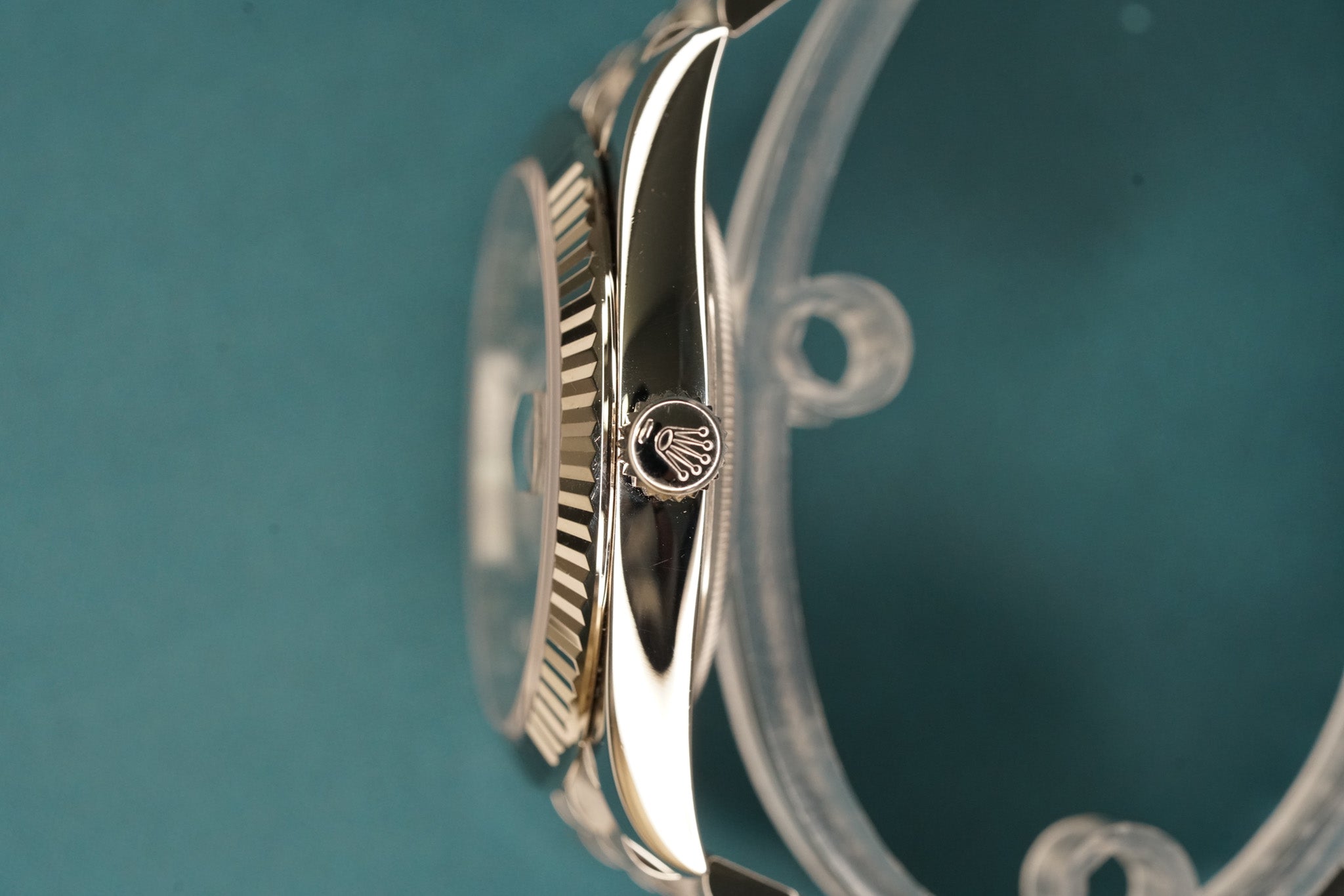 Datejust 41mm Fluted Bezel Blue Diamond Dial Oyster Bracelet