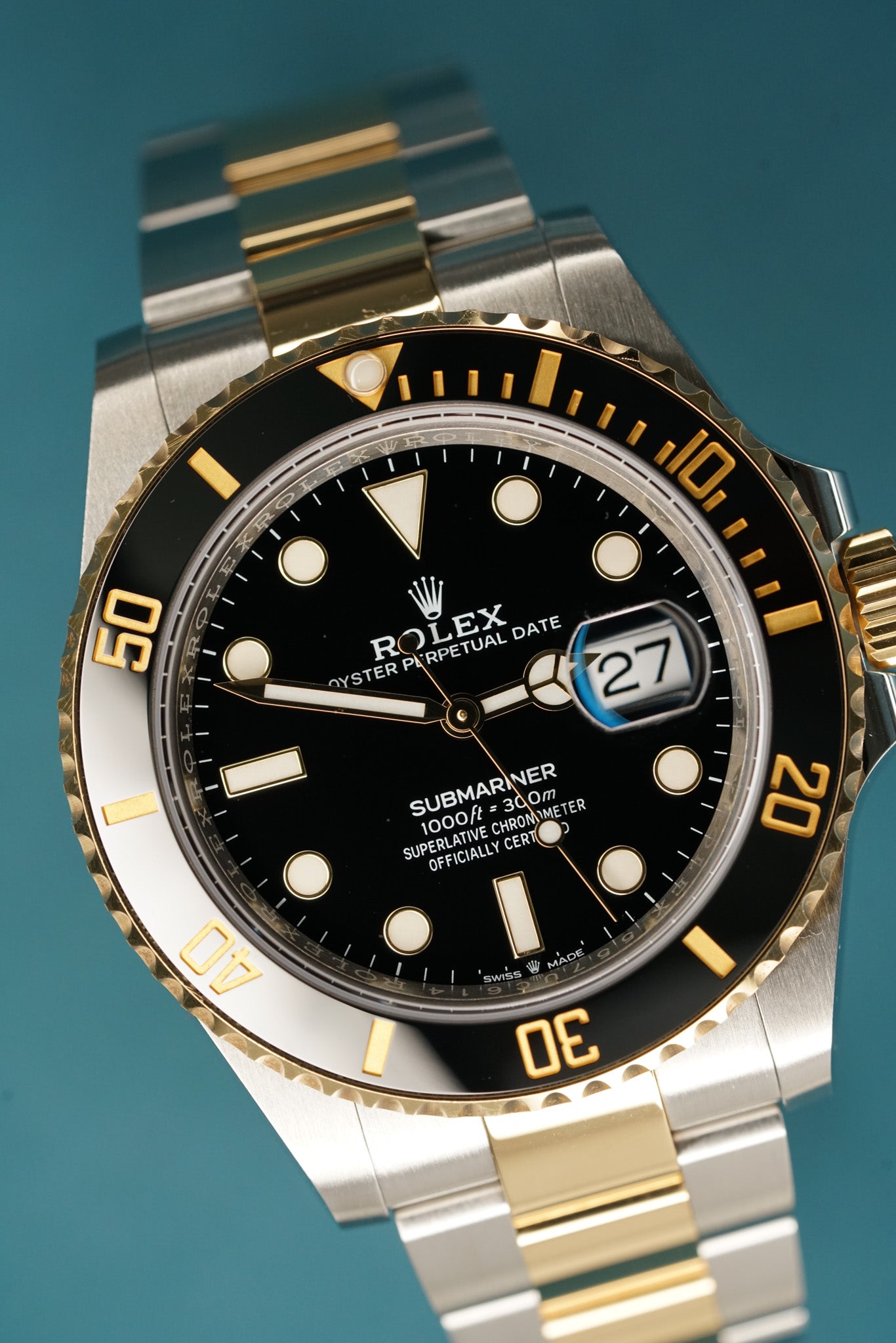Submariner Date Black Bezel Two Tone Yellow Gold