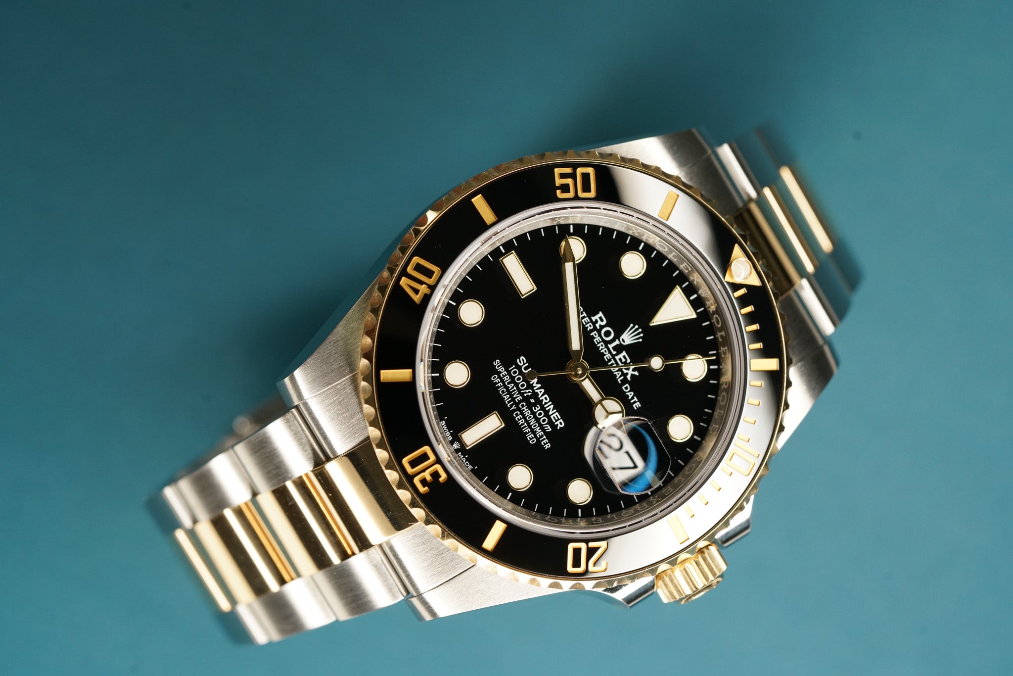 Submariner Date Black Bezel Two Tone Yellow Gold