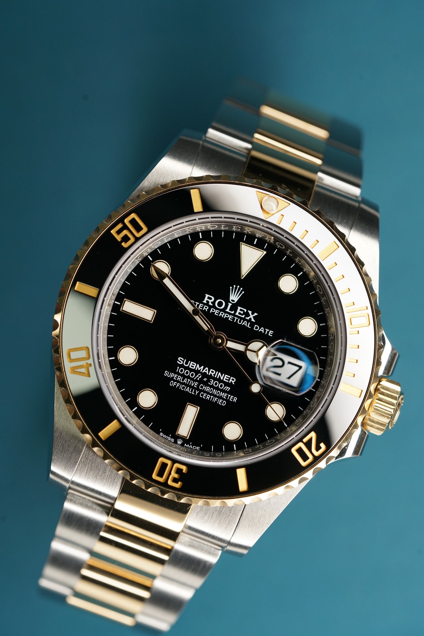 Submariner Date Black Bezel Two Tone Yellow Gold