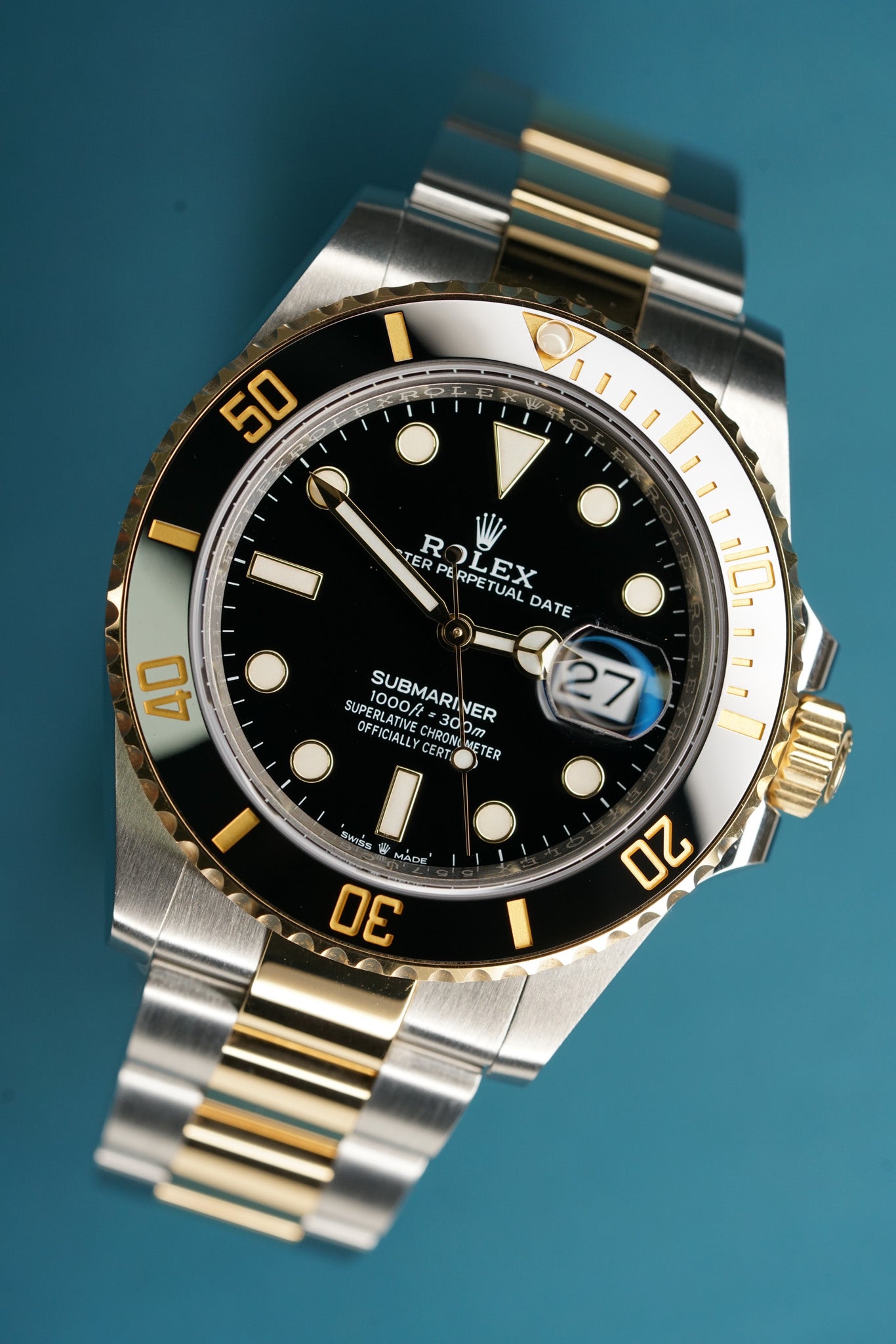 Submariner Date Black Bezel Two Tone Yellow Gold