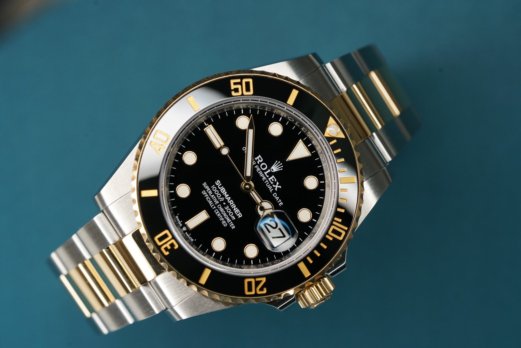 Submariner Date Black Bezel Two Tone Yellow Gold