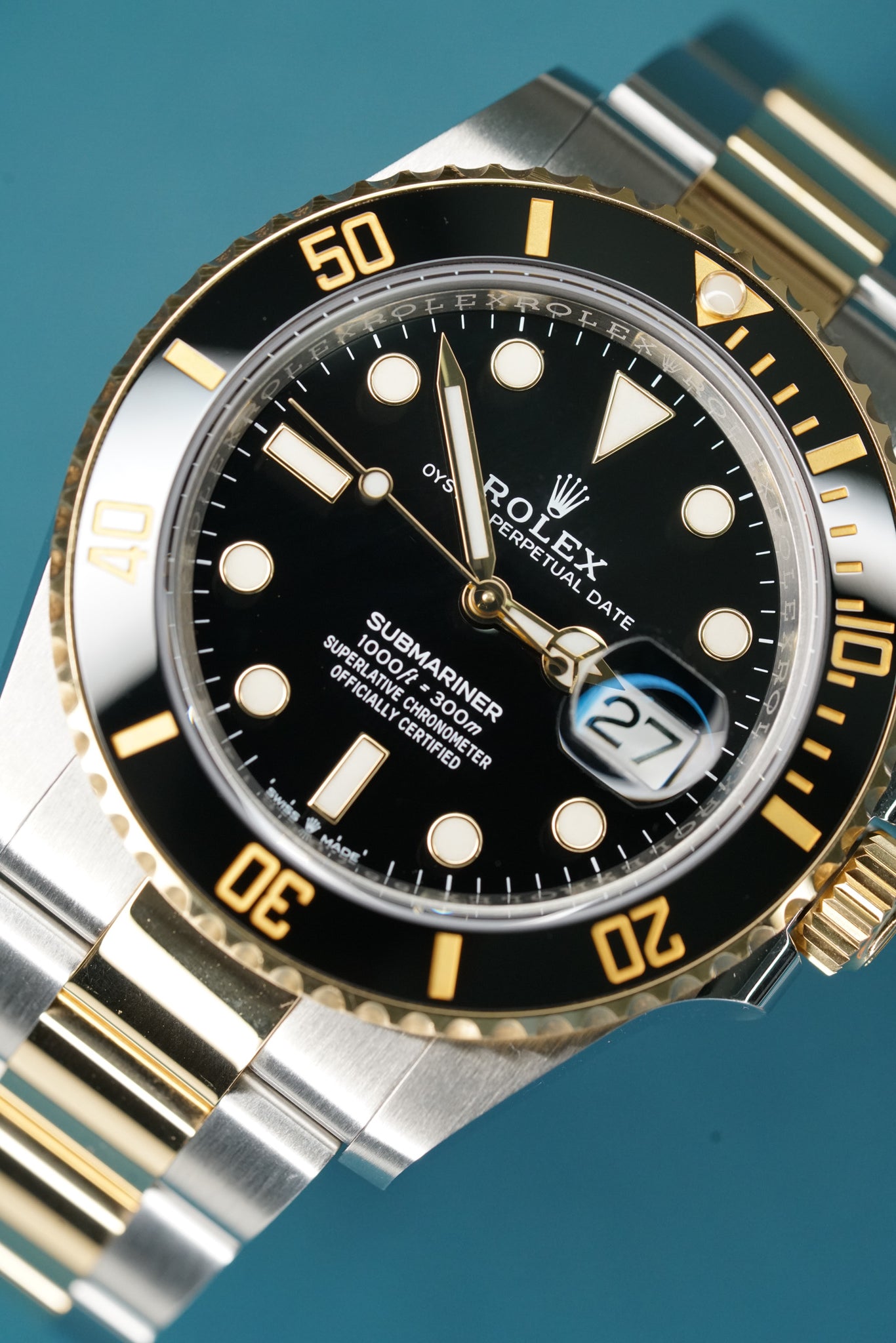 Submariner Date Black Bezel Two Tone Yellow Gold