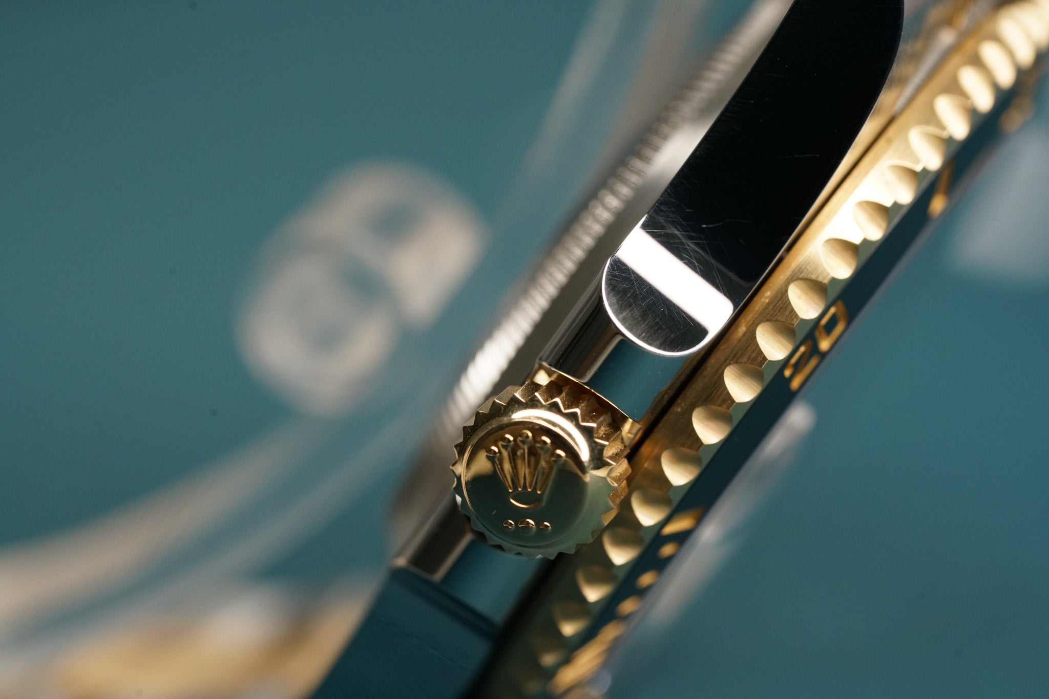 Submariner Date Black Bezel Two Tone Yellow Gold