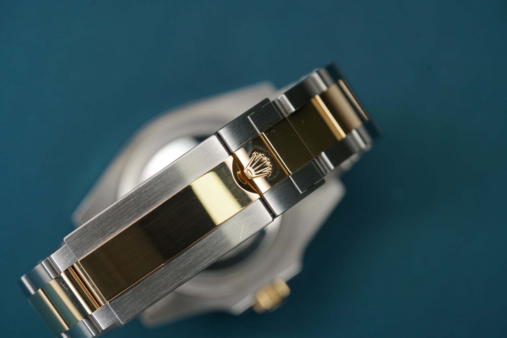 Submariner Date Black Bezel Two Tone Yellow Gold