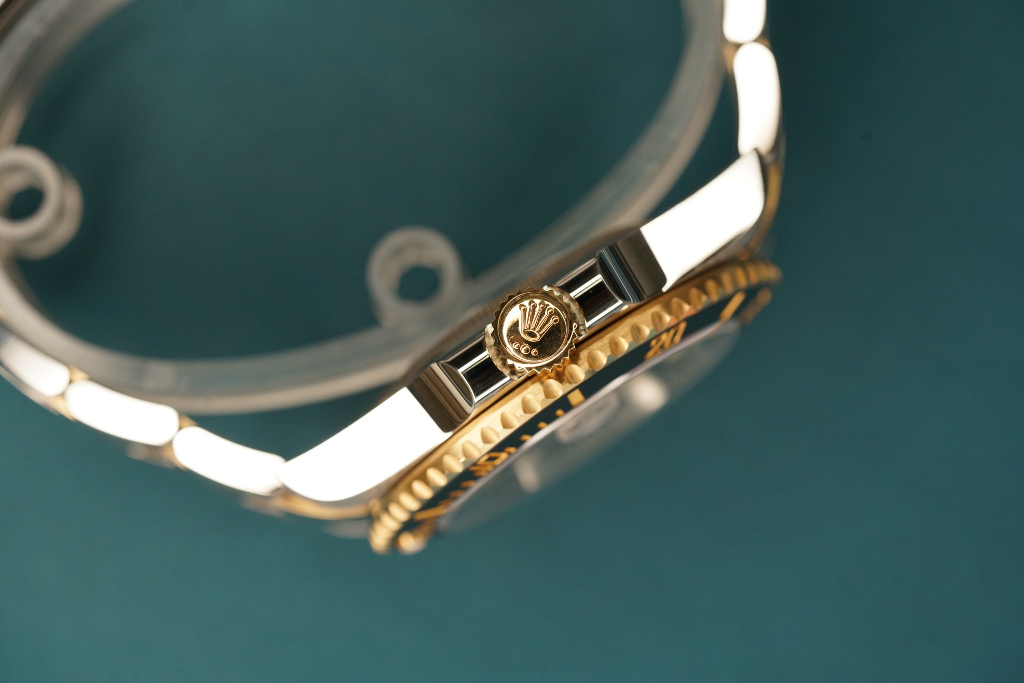 Submariner Date Black Bezel Two Tone Yellow Gold