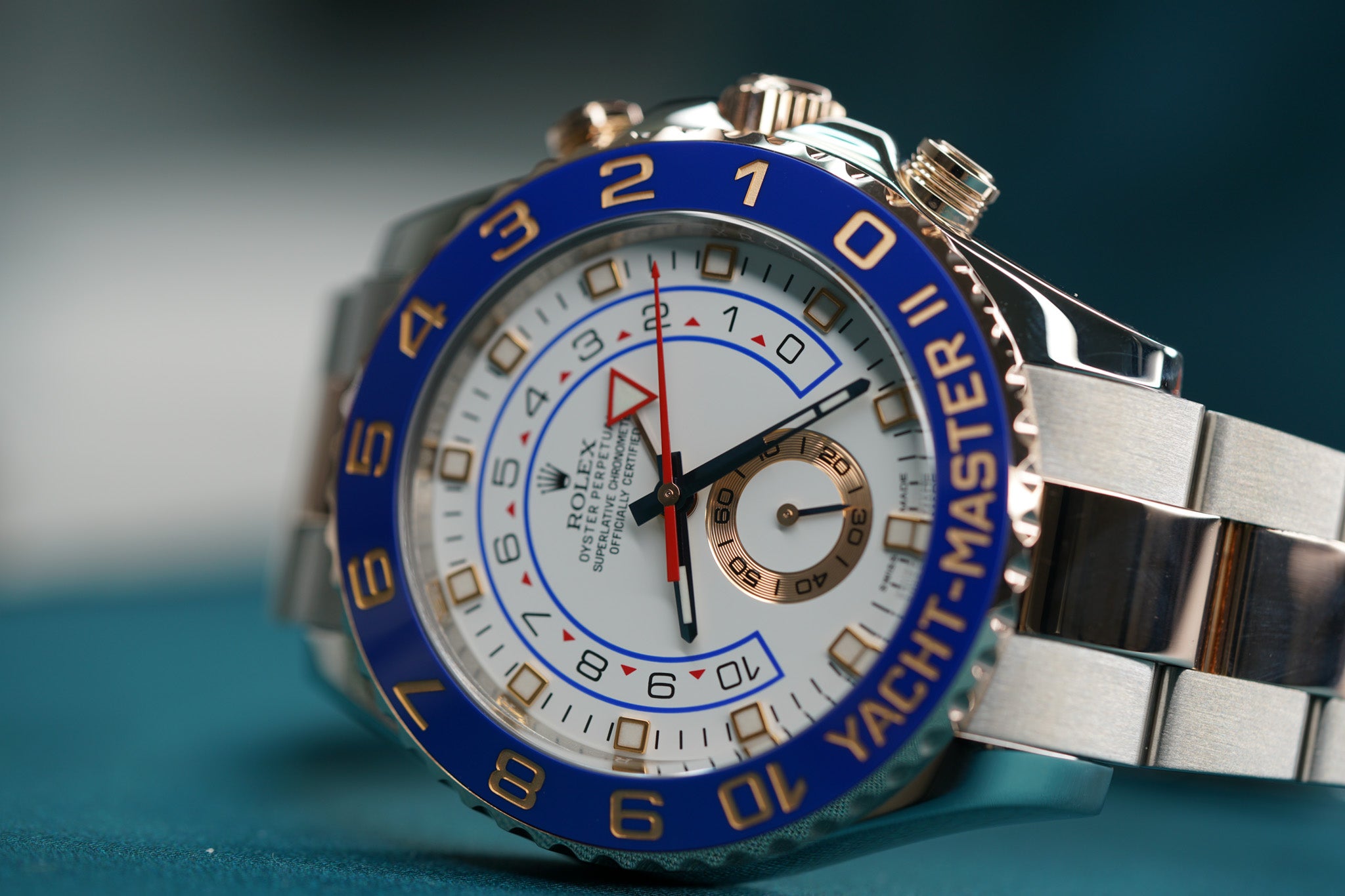 Yatchmaster II Two Tone