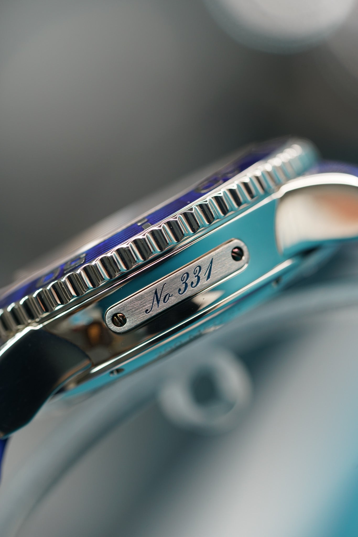 Maxi Marine White Gold Blue Strap