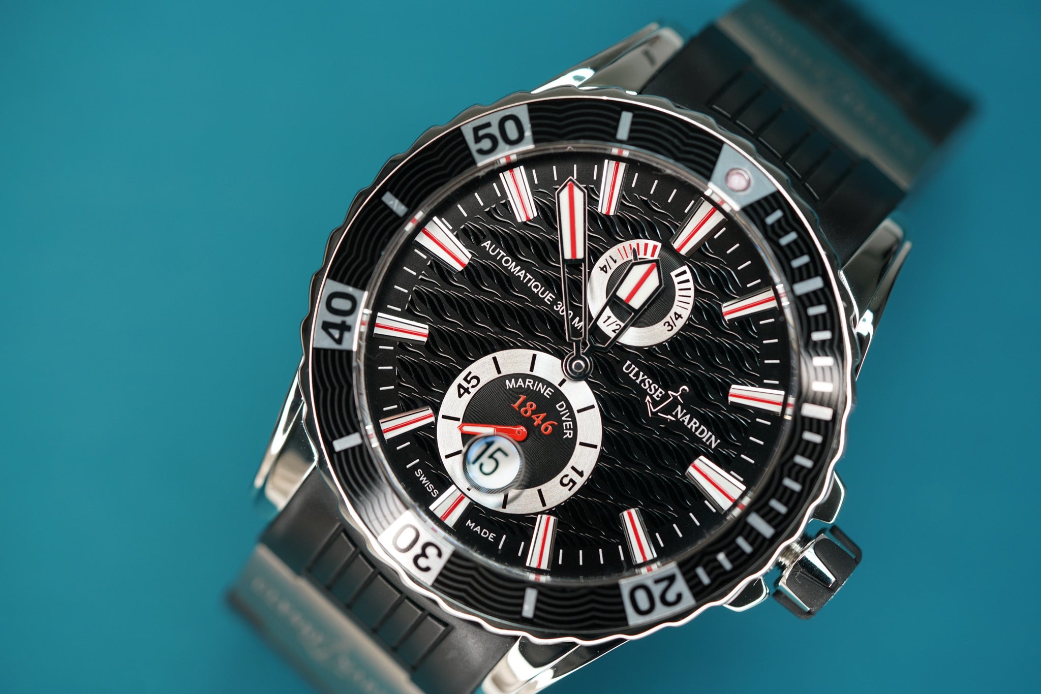 Maxi Marine Black Aluminum Bezel