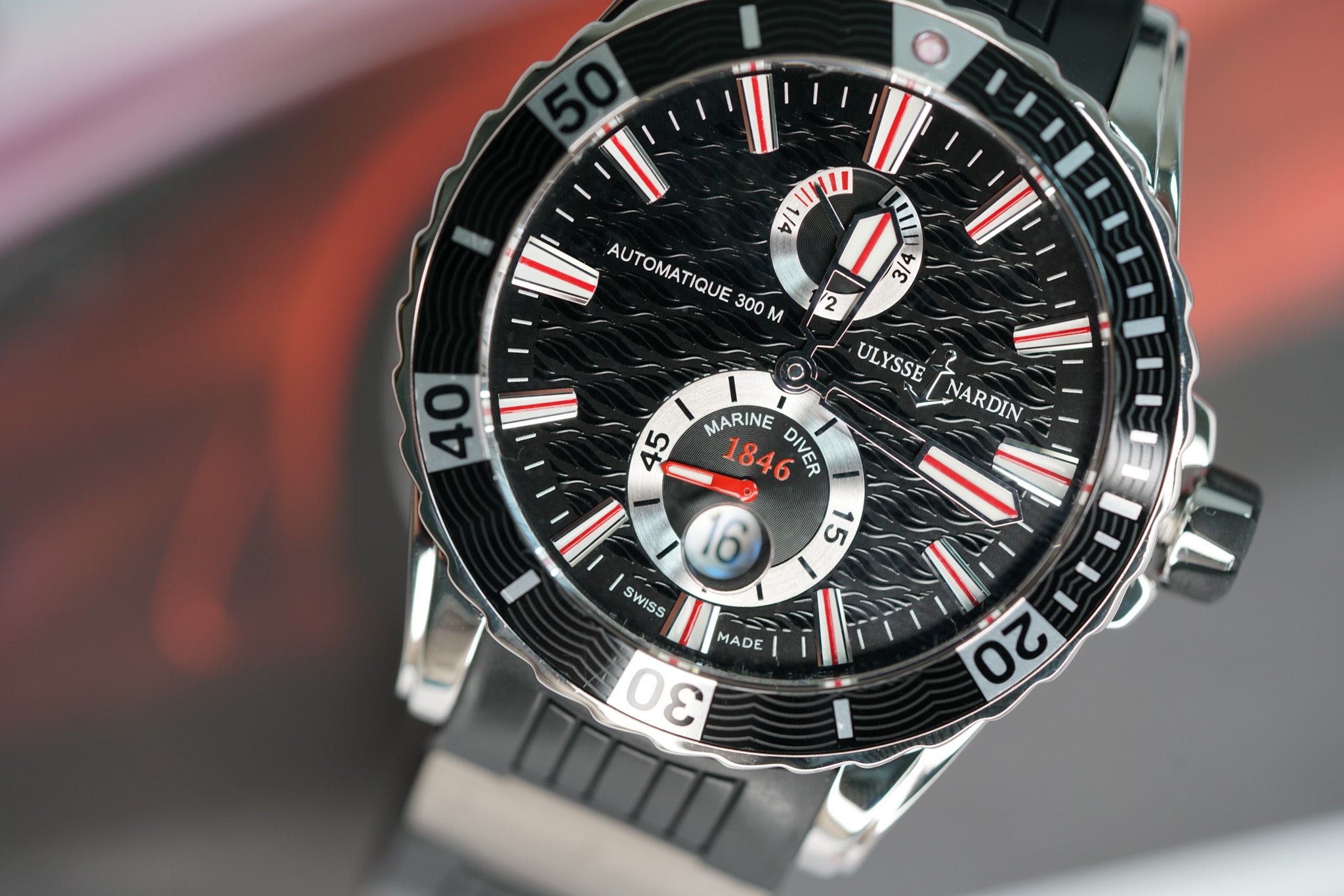 Maxi Marine Black Aluminum Bezel